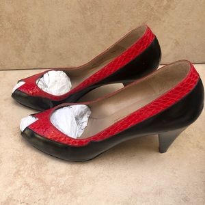 Bruno Magli Women’s Shoes; Black leather & Red